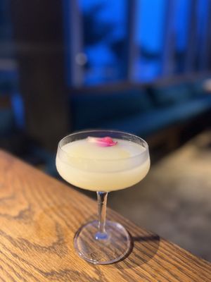 ETARU restaurant by null
