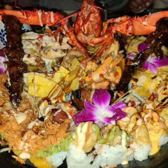 Vaka Restaurant - Sushi Bars Near Me - Lawrence, Massachusetts