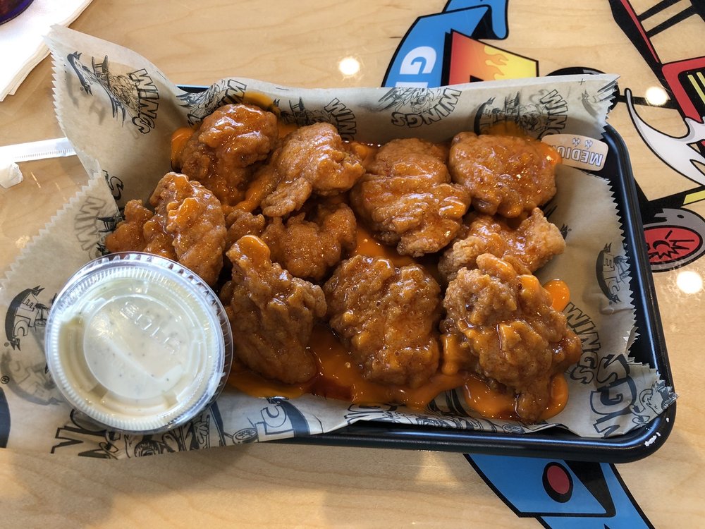 WINGS ETC Updated September 2024 15 Photos & 47 Reviews 319