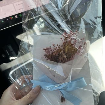 Grace Flowers - Handmade dried flower cards - Florists Near Me - Buena Park, California