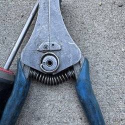 Chello’s Appliance Repair - Tool
