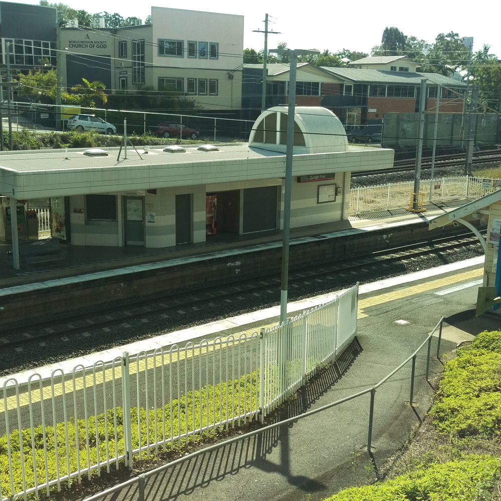 Dutton Park Train Station - Station - Train Stations Near Me - Brisbane, QLD