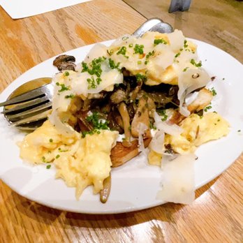 Nightingale - Live/Raw Food Near Me - Vancouver, British Columbia