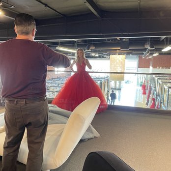 Noell - Designer: @jovanifashions - Women's Clothing Near Me - Los Angeles, California Noell - Designer: @jovanifashions - Women's Clothing Near Me - Los Angeles, California