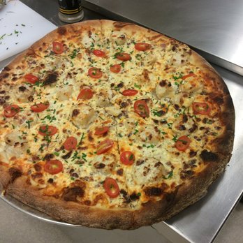 Postoffice Pizza - Our Deep Cove, local Duck Island scallops in cream sauce! - Pizza Near Me - Grand Manan, New Brunswick Postoffice Pizza - Our Deep Cove, local Duck Island scallops in cream sauce! - Pizza Near Me - Grand Manan, New Brunswick