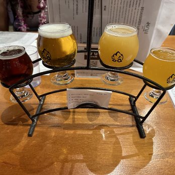 The Hall by Beer Lab HI - Beer flight - Breweries Near Me - Aiea, Hawaii