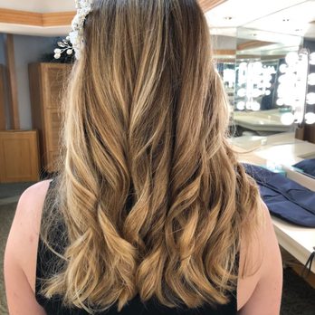 Blo Blow Dry Bar - Blow Dry/Out Services Near Me - Vernon Hills, Illinois Blo Blow Dry Bar - Blow Dry/Out Services Near Me - Vernon Hills, Illinois