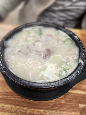 Myung Ga Haejangguk by null