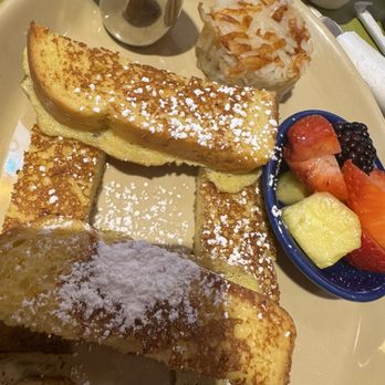 Snooze, an A.M. Eatery - Kids French Toast - Breakfast & Brunch Near Me - Katy, Texas