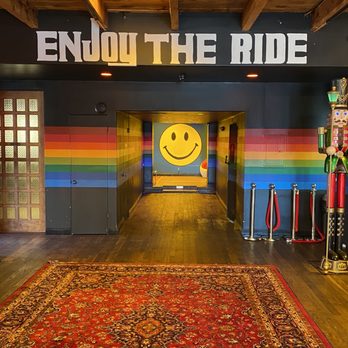 Aviator Nation Dreamland - Music Venues Near Me - Malibu, California Aviator Nation Dreamland - Music Venues Near Me - Malibu, California