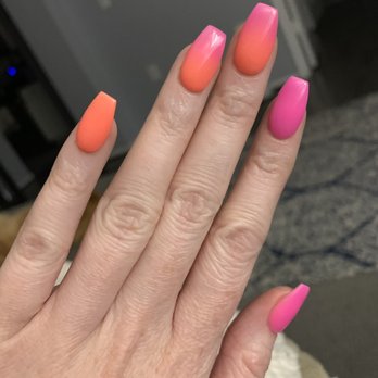 Queen’s spa - Mixed ombré by Jenny - Nail Salons Near Me - Rockville, Maryland Queen’s spa - Mixed ombré by Jenny - Nail Salons Near Me - Rockville, Maryland