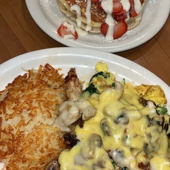 Loaded Cafe Restaurants Lawndale - Stacker and Strawberry Almond Cream Cheesecake Pancake - Burgers Near Me - Lawndale, California