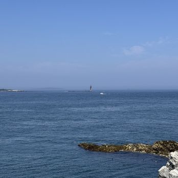 Portland Head Light - Parks Near Me - Cape Elizabeth, Maine Portland Head Light - Parks Near Me - Cape Elizabeth, Maine