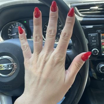 Bellaviva Nail Bar - Nail Salons Near Me - Aurora, Illinois