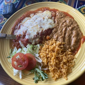 El Mexicano Grill - Chile relleno lunch special $8.99 - Mexican Near Me - Waxahachie, Texas