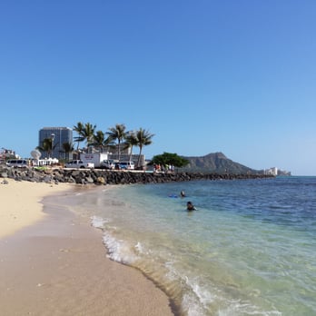 Ilikai Boat Harbor - Diamond Head - Beaches Near Me - Honolulu, Hawaii
