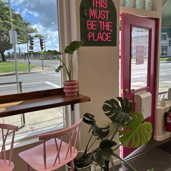 Rainbeau Jo's - Coffee & Tea Near Me - Lihue, Hawaii Rainbeau Jo's - Coffee & Tea Near Me - Lihue, Hawaii