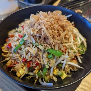 Yunta Nikkei - Peruvian fried rice (vegetarian) - Peruvian Near Me - Charlotte, North Carolina Yunta Nikkei - Peruvian fried rice (vegetarian) - Peruvian Near Me - Charlotte, North Carolina
