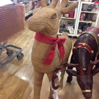 HomeGoods - Cute Christmas decor - Furniture Stores Near Me - Thousand Oaks, California