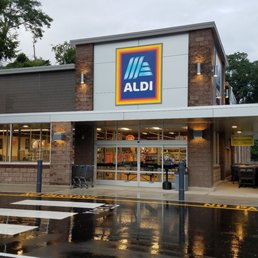 I couldn't wait for Aldi to open back up after the store renovation!