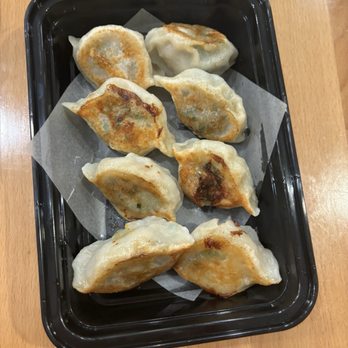 Starbelly Asian kitchen & Ramen - Dumplings - Noodles Near Me - Montclair, California Starbelly Asian kitchen & Ramen - Dumplings - Noodles Near Me - Montclair, California