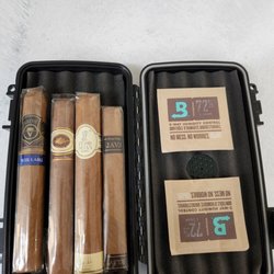 Ruiz Cigars