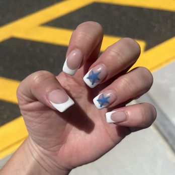 Encore Nails - french tip acrylics - Nail Technicians Near Me - Minneola, Florida
