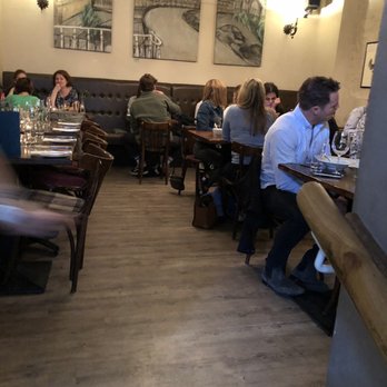 Howies - Inside - Scottish Near Me - Edinburgh, EDH Howies - Inside - Scottish Near Me - Edinburgh, EDH