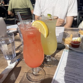 Zelda's - Capitola Tomcat, Smoky Pineapple Margarita - Bars Near Me - Capitola, California Zelda's - Capitola Tomcat, Smoky Pineapple Margarita - Bars Near Me - Capitola, California