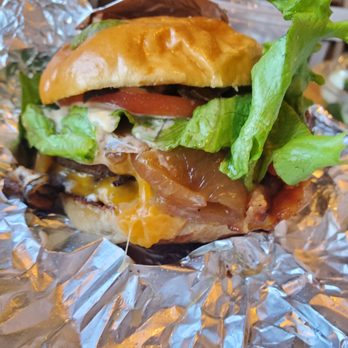 Social Burger - social burger - Burgers Near Me - Vienna, Virginia Social Burger - social burger - Burgers Near Me - Vienna, Virginia