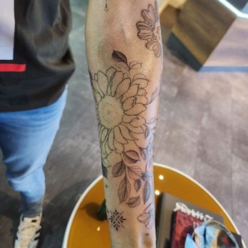 Inkindle Tattoo Studio - Tattoo Near Me - Rolling Hills, California Inkindle Tattoo Studio - Tattoo Near Me - Rolling Hills, California