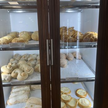 El Bolillo Bakery - Bakeries Near Me - Houston, Texas El Bolillo Bakery - Bakeries Near Me - Houston, Texas