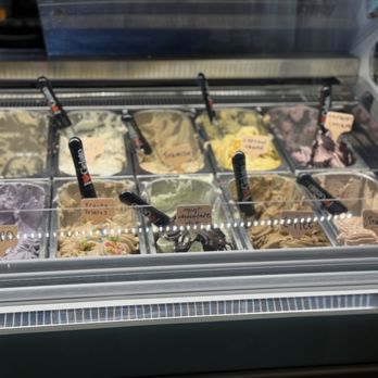 Lola's European Cafe - Gelato! - Desserts Near Me - Nashville, Tennessee Lola's European Cafe - Gelato! - Desserts Near Me - Nashville, Tennessee