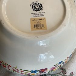 Simply Made Here - We loved the hand-made look of this locally-designed flowered chip-and-dip dish!