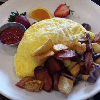 GRANVILLE - Kitchen-Sink Omelette - New American Near Me - Studio City, California