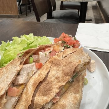 Life Cafe - Chicken quesadillas - Cafes Near Me - Edina, Minnesota Life Cafe - Chicken quesadillas - Cafes Near Me - Edina, Minnesota