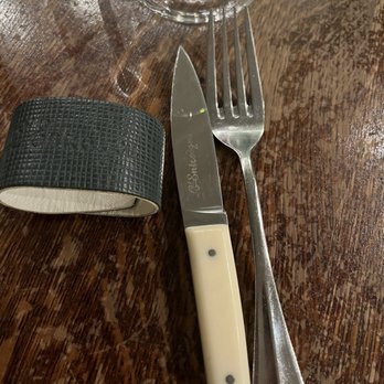 L'Entredgeu - French Near Me - Paris, 75
