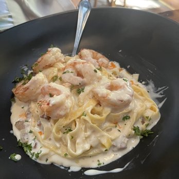 Hook & Barrel - Shrimp Alfredo - Seafood Near Me - Myrtle Beach, South Carolina