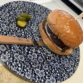 Fort Oak - Truffle Burger - chefs kiss!! - New American Near Me - San Diego, California Fort Oak - Truffle Burger - chefs kiss!! - New American Near Me - San Diego, California