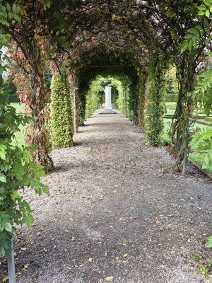 De Haar Castle by null