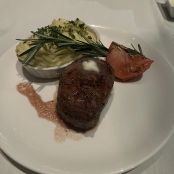 Carter Green Steakhouse - Steakhouses Near Me - Gulfport, Mississippi Carter Green Steakhouse - Steakhouses Near Me - Gulfport, Mississippi
