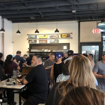 La Jara Brewing Company - Packed house - Breweries Near Me - Norwalk, California La Jara Brewing Company - Packed house - Breweries Near Me - Norwalk, California
