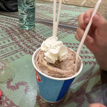 DQ / Orange Julius Kiosk - Hot cocoa blizzard - Fast Food Near Me - Kaneohe, Hawaii DQ / Orange Julius Kiosk - Hot cocoa blizzard - Fast Food Near Me - Kaneohe, Hawaii