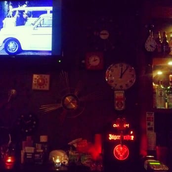 Til Two Club - Dark. Clocks. Slacker on Netflix. - Bars Near Me - San Diego, California