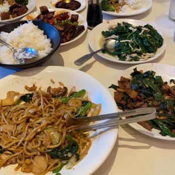 Panda Inn - Lo Lo-Mein and Spicy Tofu & Eggplant on the left. Beef & Broccoli and Garlic Spinach on the right. Regular sized portions for everything - Chinese Near Me - Ontario, California Panda Inn - Lo Lo-Mein and Spicy Tofu & Eggplant on the left. Beef & Broccoli and Garlic Spinach on the right. Regular sized portions for everything - Chinese Near Me - Ontario, California