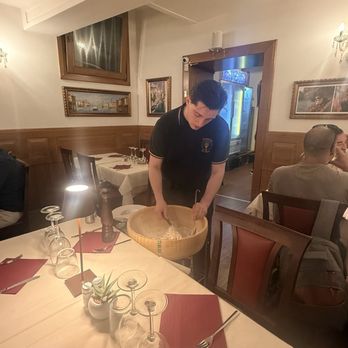 Trattoria da Rino - Parmesan pasta - Italian Near Me - Venezia, VE Trattoria da Rino - Parmesan pasta - Italian Near Me - Venezia, VE