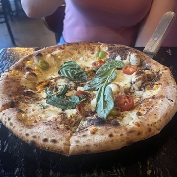 Diavola Pizza - Margherita Pizza - Pizza Near Me - Indianapolis, Indiana Diavola Pizza - Margherita Pizza - Pizza Near Me - Indianapolis, Indiana
