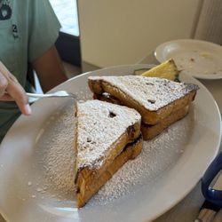 Stuffed French toast with marscapone