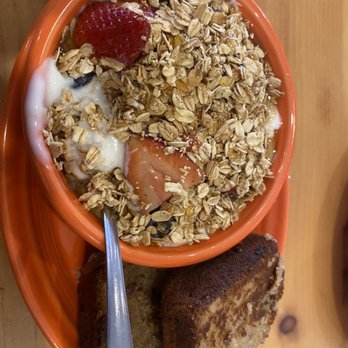 Tuckers - a bowl of oatmeal with fruit and yogurt - Breakfast & Brunch Near Me - Hooksett, New Hampshire