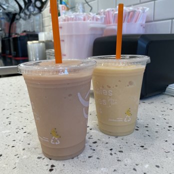 Jamba - White Gummi, Orange Dream - Juice Bars & Smoothies Near Me - Evanston, Illinois